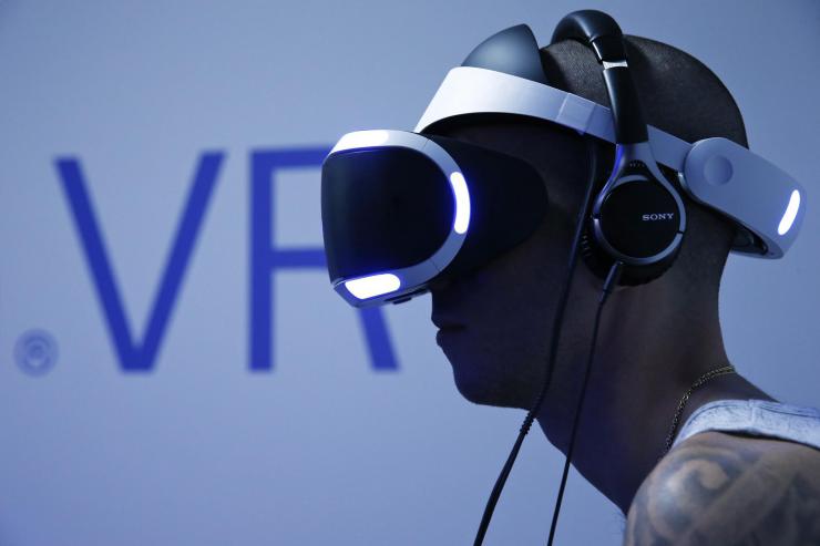 Playstation Vr Launching This Fall Gamestop Ceo Eggplante